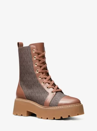 Blake Signature Logo und Lederstiefel
