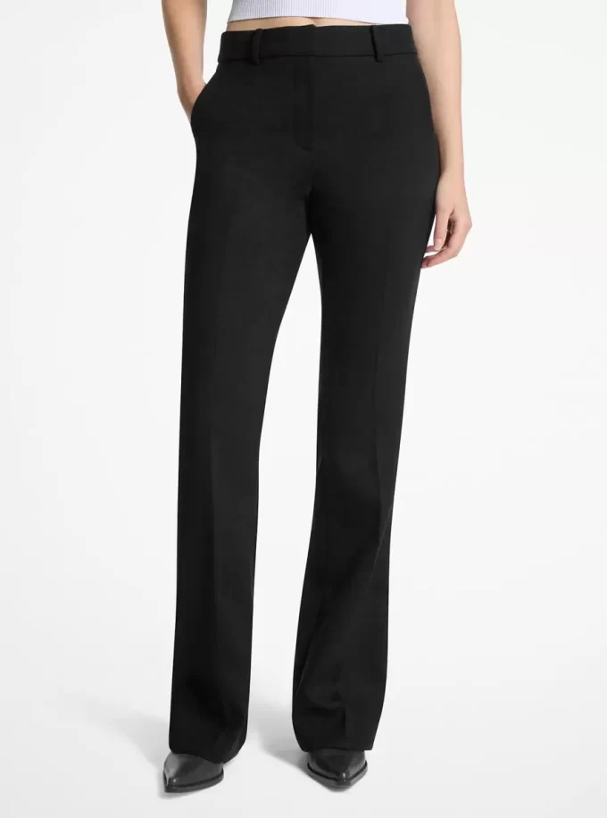 Bootcut-Hose aus Stretch-Wollmischung Bootcut-Hose aus Stretch-Wollmischung