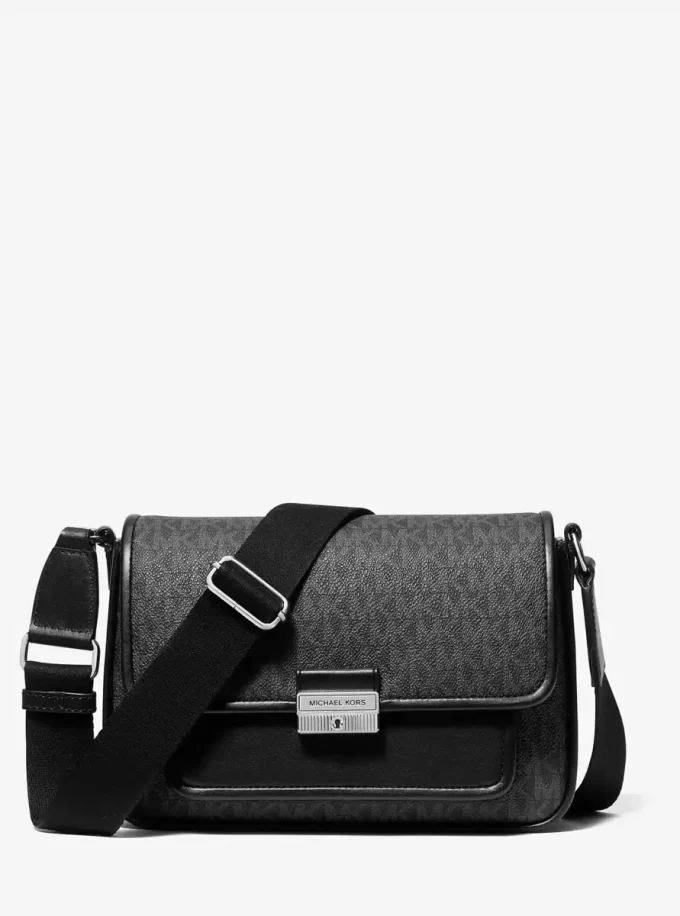 Bradshaw Medium Messenger Bag mit charakteristischem Logo Bradshaw Medium Messenger Bag mit charakteristischem Logo