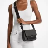 Bradshaw Medium Messenger Bag mit charakteristischem Logo Bradshaw Medium Messenger Bag mit charakteristischem Logo