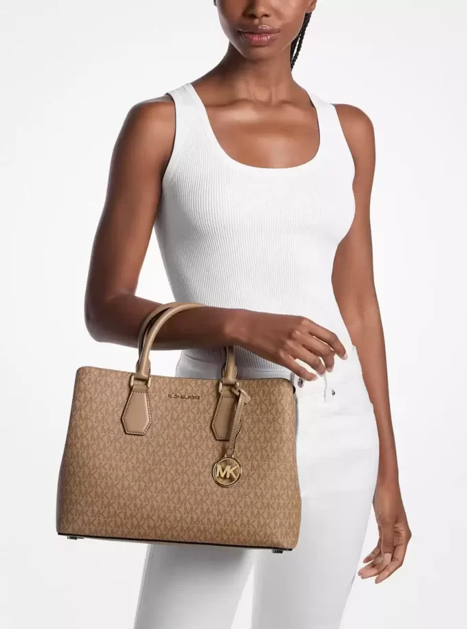 Camille Große Handtasche mit charakteristischem Logo
