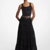 Cropped Tanktop aus Stretch-Viskose mit Nieten Cropped Tanktop aus Stretch-Viskose mit Nieten