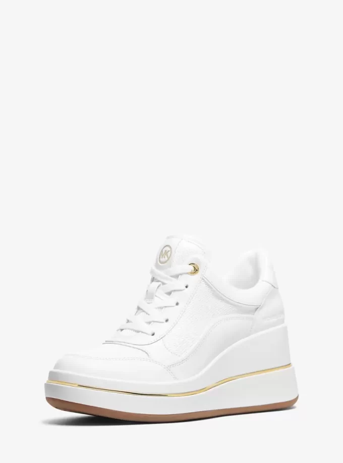 Emmy Keilschuh aus Leder und Mesh Emmy Keilschuh aus Leder und Mesh
