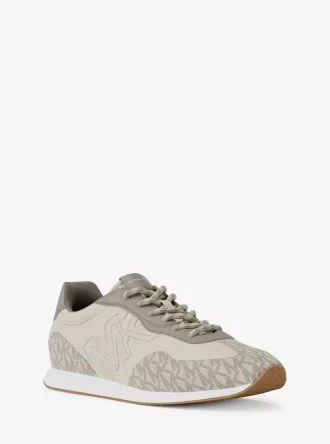 Essex Mixed-Media-Trainer