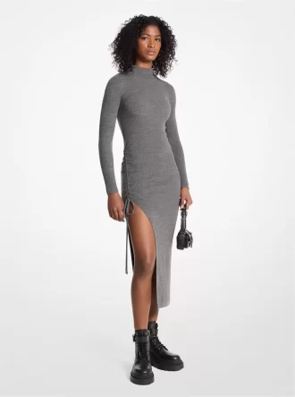 Gerafftes Kleid aus Stretchwolle