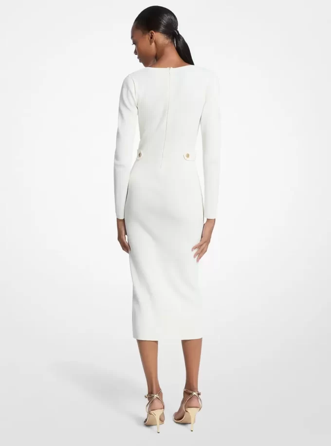 Geripptes Midikleid aus Stretch-Viskose Geripptes Midikleid aus Stretch-Viskose