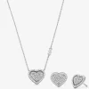 Geschenkset aus edelmetallplattiertem Sterlingsilber mit Pavé-Herz-Halskette und Ohrringen