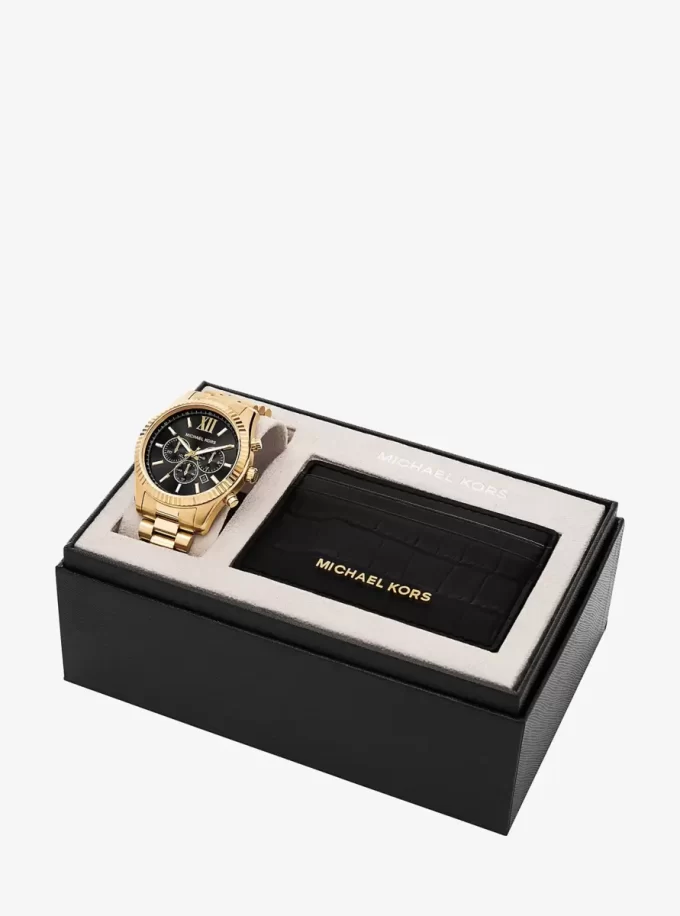 Geschenkset: Übergroße Lexington-Uhr in Goldoptik und Kartenetui aus geprägtem Leder mit Krokodilprägung Geschenkset: Übergroße Lexington-Uhr in Goldoptik und Kartenetui aus geprägtem Leder mit Krokodilprägung
