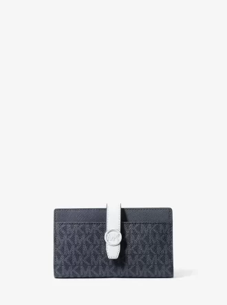 Greenwich Medium Signature Logo Wallet Greenwich Medium Signature Logo Wallet