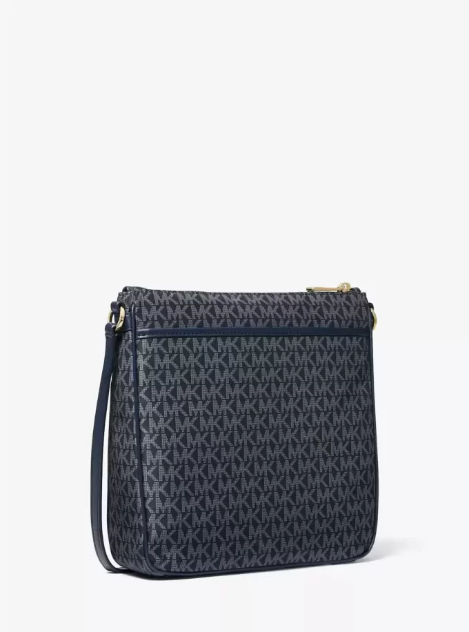 Jet Set Große gewebte Umhängetasche mit charakteristischem Logoprint Jet Set Große gewebte Umhängetasche mit charakteristischem Logoprint