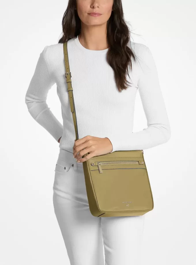 Jet Set Große Nylon-Umhängetasche Jet Set Große Nylon-Umhängetasche