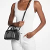 Jet Set Kleine Patent-Duffel-Umhängetasche Jet Set Kleine Patent-Duffel-Umhängetasche