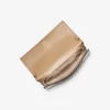Jet Set Medium Clutch aus verziertem Metallic-Leder Jet Set Medium Clutch aus verziertem Metallic-Leder