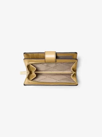 Jet Set Medium Geldbörse aus metallisch schimmerndem Saffiano-Leder