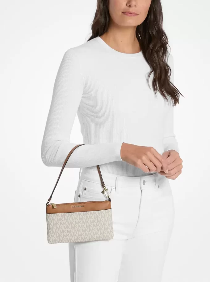 Jet Set Medium Signature Logo Handgelenktasche Jet Set Medium Signature Logo Handgelenktasche