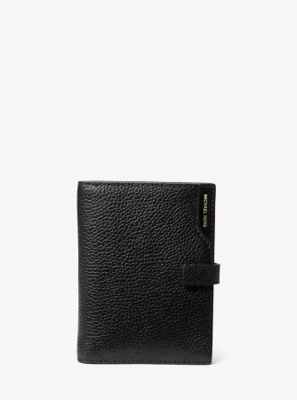 Jet Set Passportetasche aus genarbtem Leder