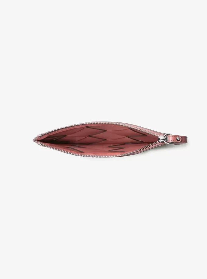 Jet Set Travel Extra-große Handgelenktasche aus gewebtem Leder Jet Set Travel Extra-große Handgelenktasche aus gewebtem Leder