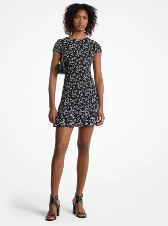 Kleid aus Georgette mit Blumenmuster