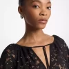 Kleid mit Nieten, Kordel, floraler Spitze und V-Ausschnitt