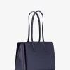 Laila Medium Tragetasche mit charakteristischem Logo Laila Medium Tragetasche mit charakteristischem Logo