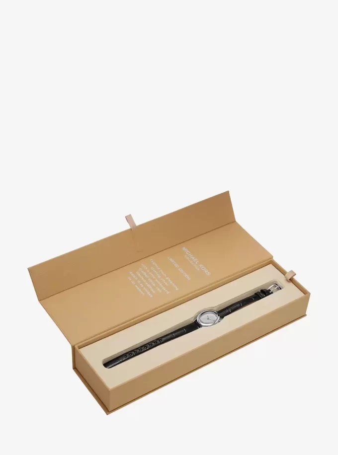 Limitierte Petite Maude Uhr in Silberoptik und mit Krokodilprägung Limitierte Petite Maude Uhr in Silberoptik und mit Krokodilprägung