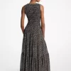 Maxikleid aus Georgette mit Blumenmuster und Smokdetails Maxikleid aus Georgette mit Blumenmuster und Smokdetails