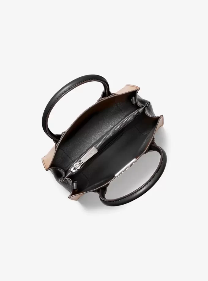 Mercer Medium Crossbody-Tasche aus genarbtem Leder Mercer Medium Crossbody-Tasche aus genarbtem Leder