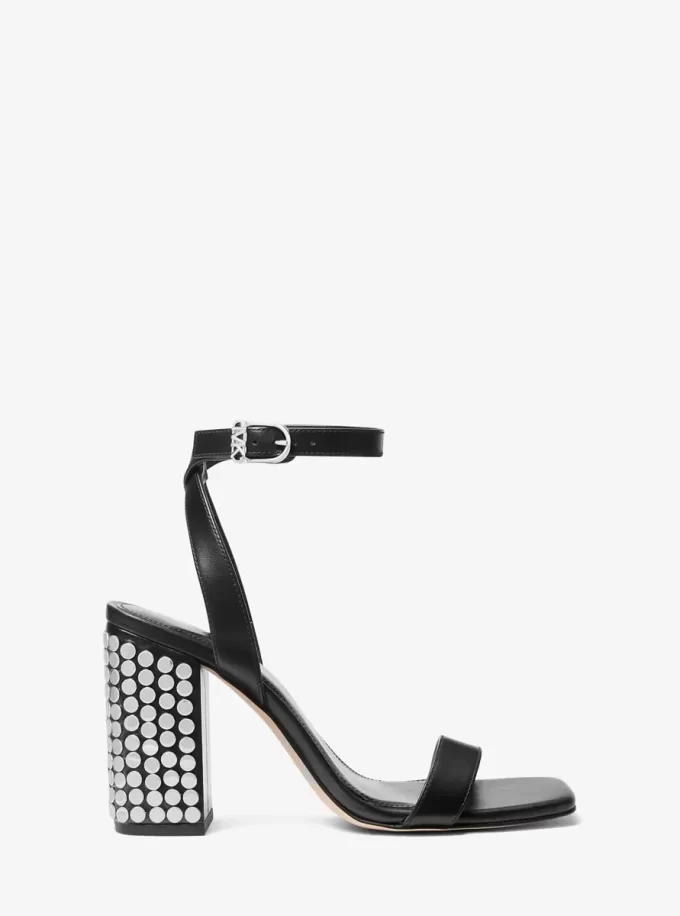 Merriam Leder-Sandalen mit Nieten und Blockabsatz Merriam Leder-Sandalen mit Nieten und Blockabsatz