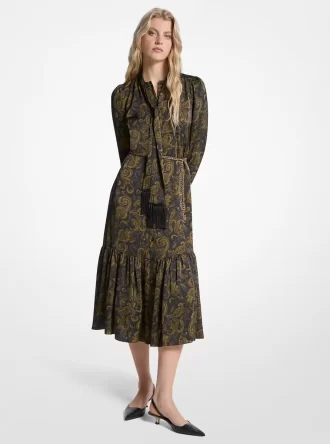 Midikleid aus Satin mit Paisley-Muster und Bindekragen