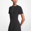 Nietenbesetztes Stretch-Crêpe-Etui-Kleid