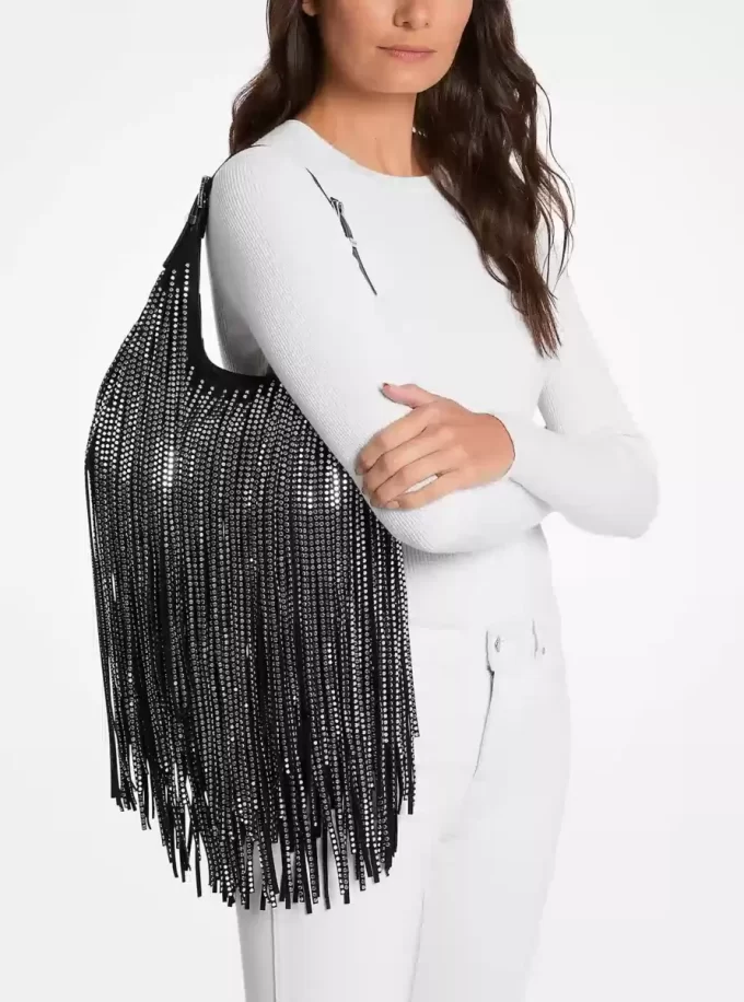 Nolita kleine Hobo-Schultertasche aus Wildleder mit Nieten und Fransen in limitierter Auflage Nolita kleine Hobo-Schultertasche aus Wildleder mit Nieten und Fransen in limitierter Auflage