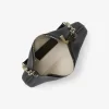 Nolita Medium Pochette aus genarbtem Leder mit Kette Nolita Medium Pochette aus genarbtem Leder mit Kette