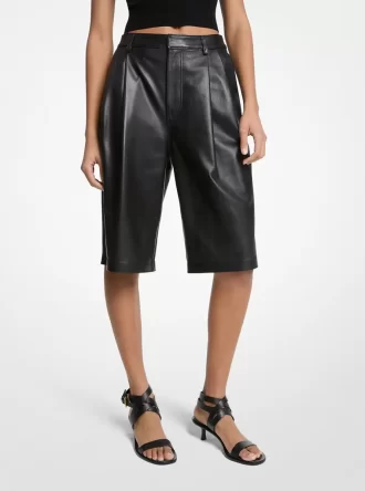 Plissee-Bermuda-Shorts aus Leder