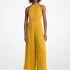 Plissee-Jumpsuit aus Georgette mit Neckholder und Verzierungen Plissee-Jumpsuit aus Georgette mit Neckholder und Verzierungen