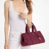 Romee Kleine Handtasche aus genarbtem Leder Romee Kleine Handtasche aus genarbtem Leder