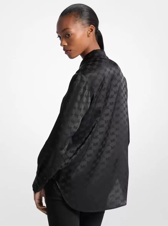Satinhemd mit Logo-Jacquard-Muster Satinhemd mit Logo-Jacquard-Muster