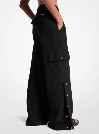 Stretch-Crêpe-Cargohose mit weitem Bein
