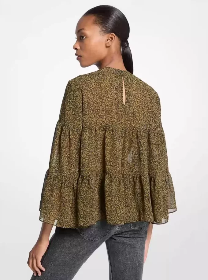 Stufenbluse aus Georgette mit Paisley-Muster