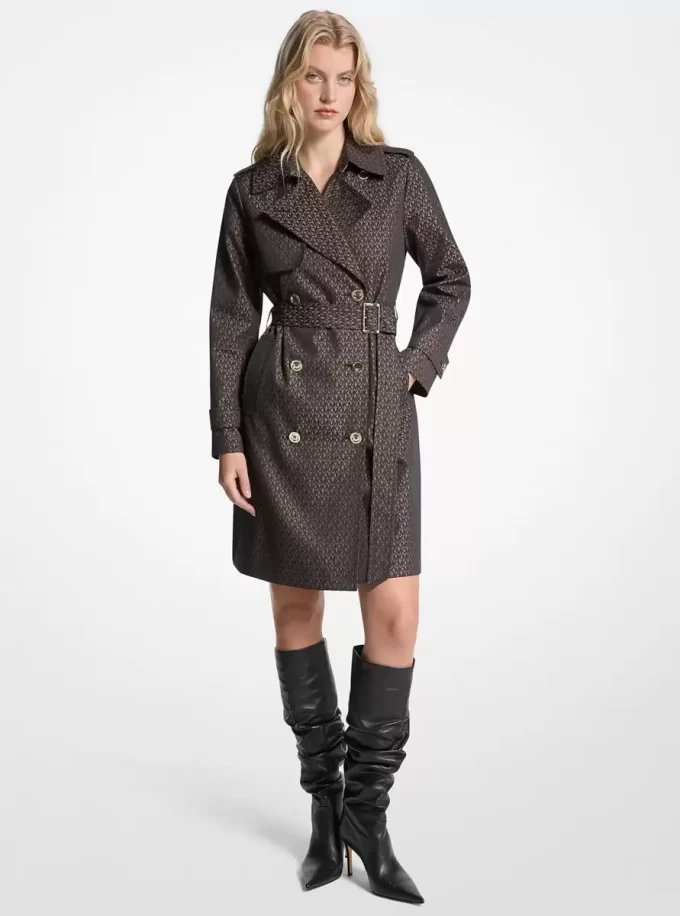 Trenchcoat aus Baumwollmischgewebe mit charakteristischem Logo und Gürtel
