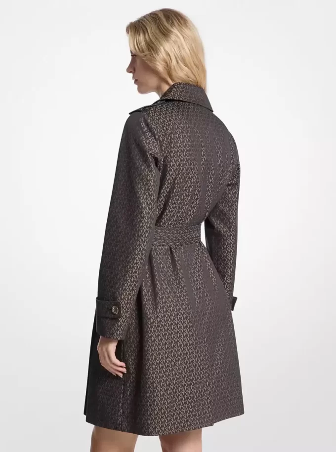 Trenchcoat aus Baumwollmischgewebe mit charakteristischem Logo und Gürtel