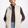 Weste mit Chevron-Steppmuster und faltbarem Nylon-Aufbewahrungsmechanismus