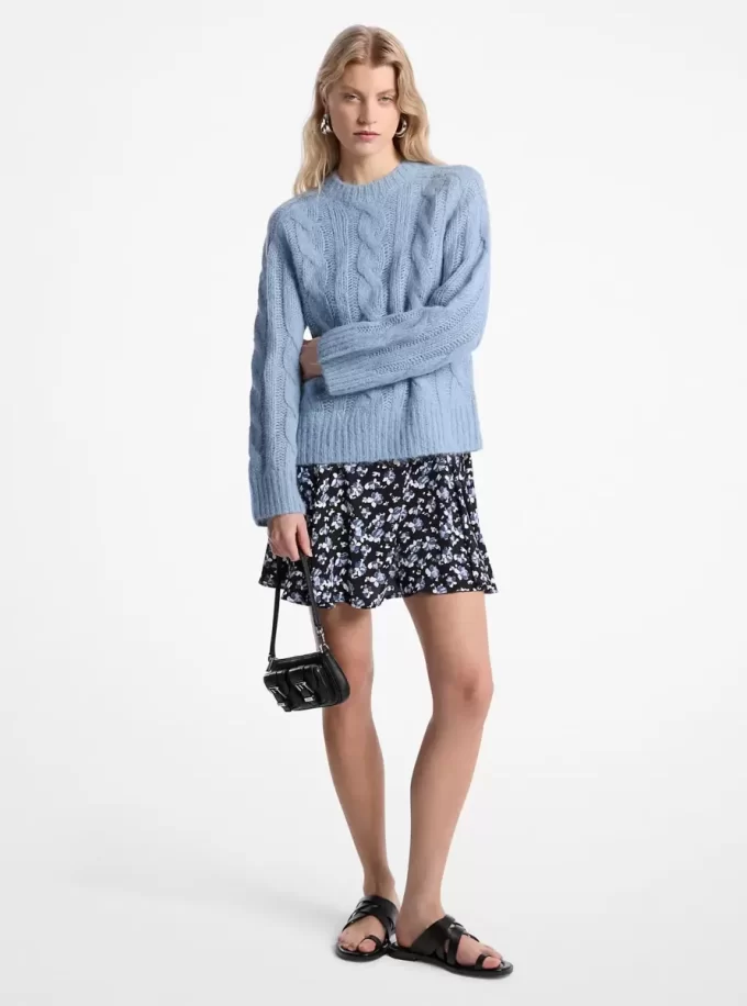 Zopfstrickpullover aus Nylon-Alpaka-Mischgewebe Zopfstrickpullover aus Nylon-Alpaka-Mischgewebe