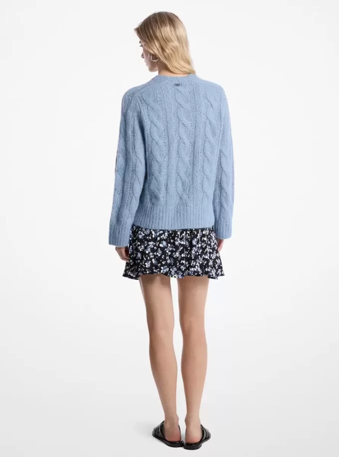 Zopfstrickpullover aus Nylon-Alpaka-Mischgewebe Zopfstrickpullover aus Nylon-Alpaka-Mischgewebe